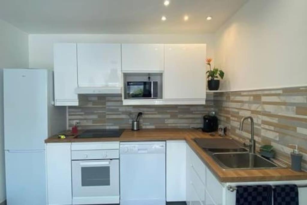 Gite A Louer 70 M2 La Chapelle-sur-Loire Luaran gambar
